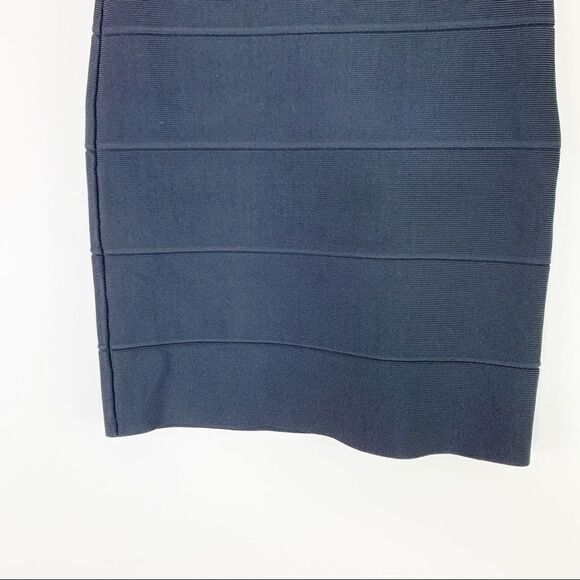 BCBGMaxAzria SIMONE TEXTURED POWER SKIRT Bandage Black Sz S - Picture 5 of 10